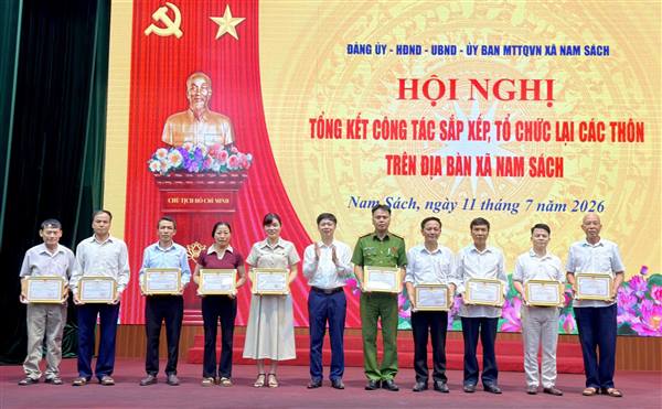 Tổng kết công tác sắp xếp, tổ chức lại các thôn, tạo nền tảng nâng cao hiệu quả hoạt động ở cơ sở