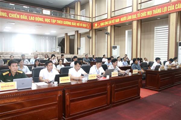 Nam Sách tham dự hội nghị trực tuyến sơ kết 1 năm 6 tháng triển khai Nghị quyết số 57-NQ/TW của Bộ Chính trị