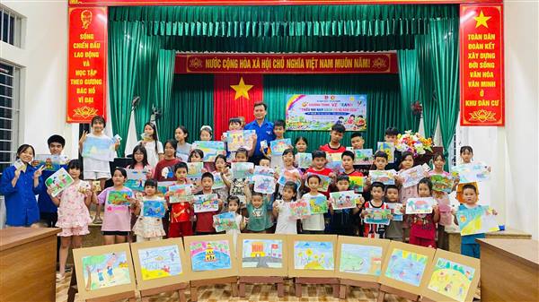 Đoàn Thanh niên xã Nam Sách tổ chức chương trình vẽ tranh “Thiếu nhi Nam Sách vui hè năm 2026”