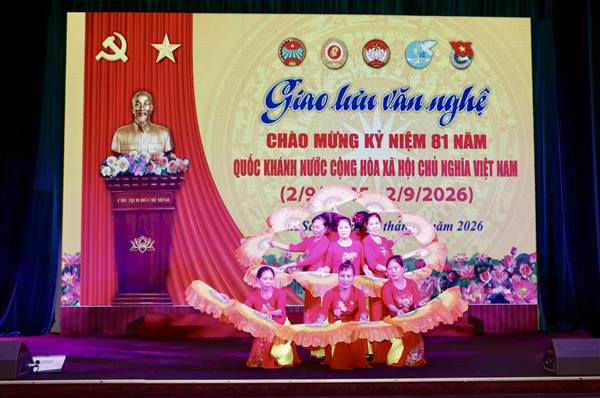Sôi nổi chương trình văn nghệ chào mừng Quốc khánh 2/9