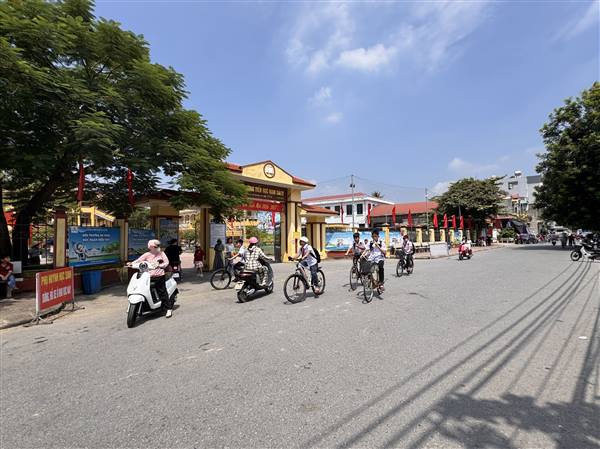 An toàn giao thông – hành trang không thể thiếu của học sinh trong năm học mới