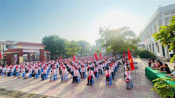 458 học sinh Trường TH&THCS Hồng Phong – Phân hiệu Nam Hồng được trang bị kiến thức pháp luật