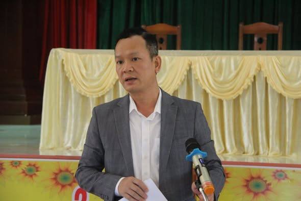 HỘI NGHỊ TRIỂN KHAI VIỆC RÀ SOÁT HỘ NGHÈO VÀ XÁC ĐỊNH HỘ LÀM NÔNG NGHIỆP, NGƯ NGHIỆP CÓ MỨC SỐNG TRUNG BÌNH NĂM 2025 TRÊN ĐỊA BÀN XÃ.