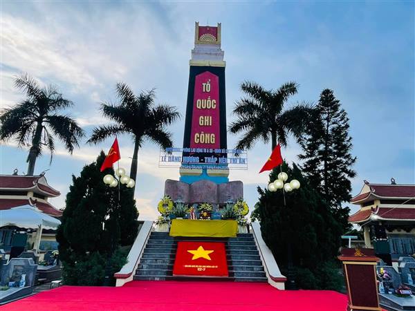 THÔNG BÁO Về việc tổ chức Lễ dâng hương và thắp nến tri ân các Anh hùng Liệt sĩ nhân dịp kỷ niệm 78 năm ngày TBLS (27/7/1947-27/7/2025) 
