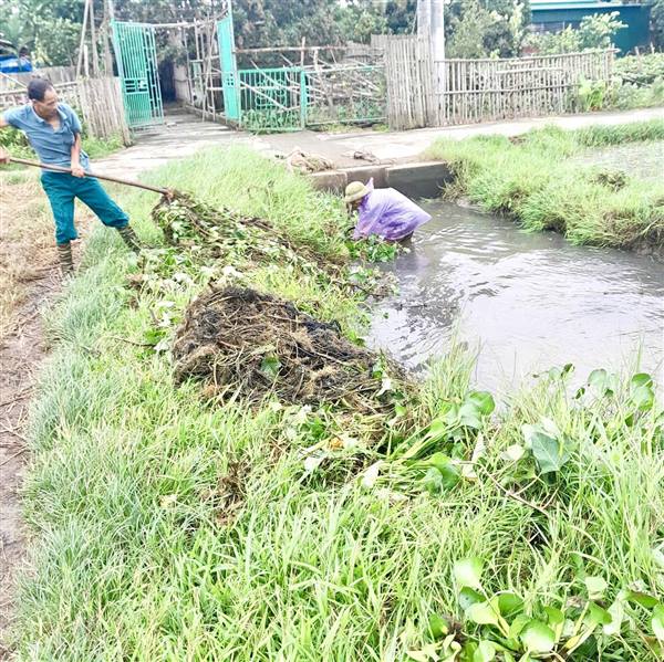 CÁC LỰC LƯỢNG TÍCH CỰC GIẢI TOẢ DÒNG CHẢY, VẬT CẢN CHỦ ĐỘNG ỨNG PHÓ VỚI BÃO SỐ 3.