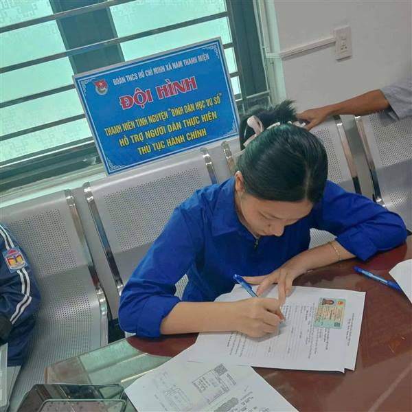     CHUYỂN ĐỔI SỐ- CÁNH CỬA BƯỚC VÀO KỶ NGUYÊN SỐ