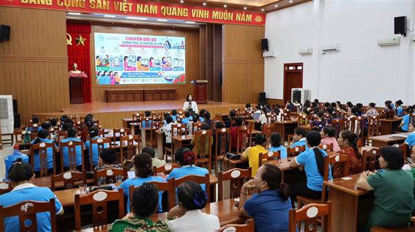 NÂNG CAO KỸ NĂNG SỐ CHO CÁN BỘ HỘI PHỤ NỮ, GÓP PHẦN THÚC ĐẨY CHUYỂN ĐỔI SỐ TỪ CƠ SỞ