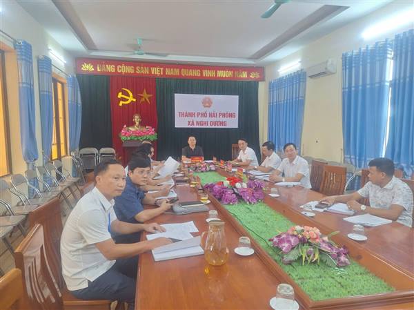 Chiều ngày 01/10/2025, Ủy ban nhân dân xã Nghi Dương dự hội nghị trực tuyến của UBND thành phố Hải Phòng để nghe báo cáo đánh giá về hoạt động của mô hình chính quyền địa phương 02 cấp; Nghe báo cáo đánh giá tình hình thực hiện nhiệm vụ phát triễn kinh tế - xã hội tháng 9 và 9 tháng đầu năm; nhiệm vụ, giải pháp phát triển kinh tế - xã hội, quốc phòng - an ninh 3 tháng cuối năm 2025. 
