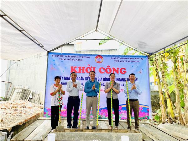 XÃ NGHI DƯƠNG TỔ CHỨC LỄ KHỞI CÔNG XÂY NHÀ ĐẠI ĐOÀN KẾT CHO GIA ĐÌNH CHỊ HOÀNG THỊ HÂN THÔN XUÂN ĐÔNG 