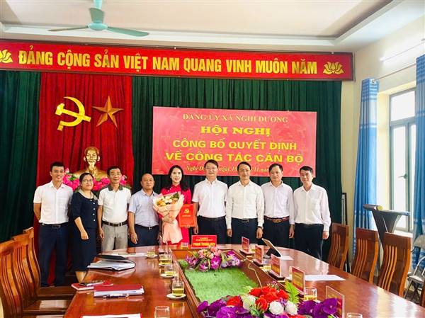 ĐẢNG ỦY XÃ NGHI DƯƠNG TỔ CHỨC HỘI NGHỊ CÔNG BỐ QUYẾT ĐỊNH BỔ NHIỆM PHÓ TRƯỞNG BAN XÂY DỰNG ĐẢNG