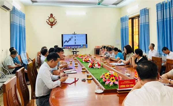 XÃ NGHI DƯƠNG RÀ SOÁT, ĐÁNH GIÁ THỰC TRẠNG HOẠT ĐỘNG CÁC CHỢ TRÊN ĐỊA BÀN