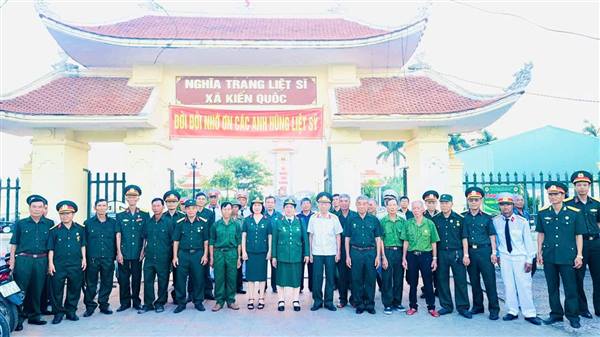 📰 HỘI CỰU CHIẾN BINH XÃ NGHI DƯƠNG TỔ CHỨC LỄ RA MẮT MÔ HÌNH “CỰU CHIẾN BINH QUẢN LÝ, CHĂM SÓC NGHĨA TRANG LIỆT SỸ”