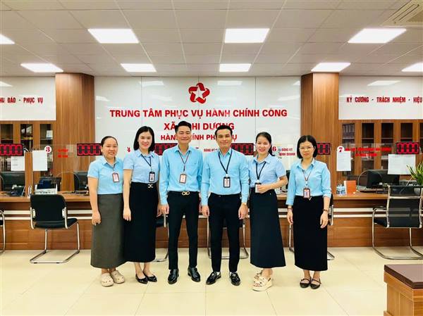 🎯 TRUNG TÂM PHỤC VỤ HÀNH CHÍNH CÔNG XÃ NGHI DƯƠNG THỰC HIỆN “4 XIN - 4 LUÔN - 5 KHÔNG”