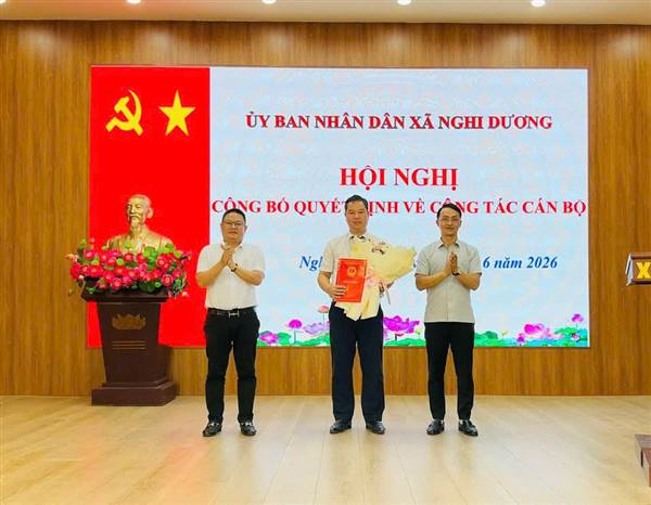 💐💐💐 XÃ NGHI DƯƠNG TỔ CHỨC HỘI NGHỊ CÔNG BỐ QUYẾT ĐỊNH VỀ CÔNG TÁC CÁN BỘ