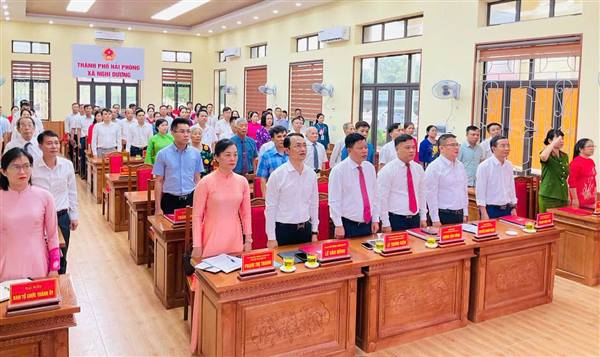 🌟 ĐẢNG BỘ XÃ NGHI DƯƠNG TỔ CHỨC LỄ TRAO TẶNG HUY HIỆU ĐẢNG VÀ HỘI NGHỊ SƠ KẾT THỰC HIỆN NHIỆM VỤ 6 THÁNG ĐẦU NĂM 2026