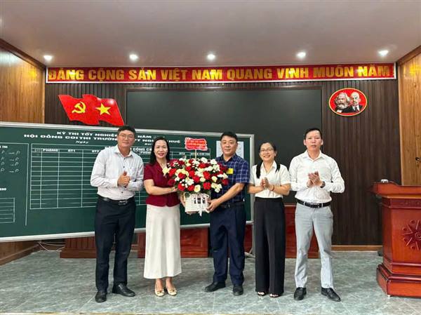 🌺 LÃNH ĐẠO XÃ NGHI DƯƠNG THĂM, ĐỘNG VIÊN CÁC ĐIỂM THI KỲ THI TỐT NGHIỆP THPT NĂM 2026
