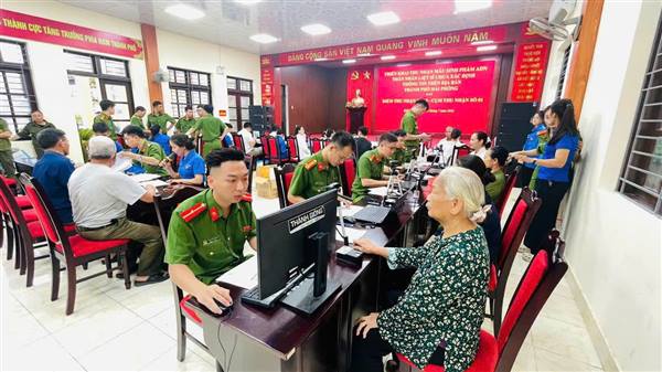 XÃ NGHI DƯƠNG THU NHẬN MẪU SINH PHẨM ADN THÂN NHÂN LIỆT SĨ CHƯA XÁC ĐỊNH THÔNG TIN 


