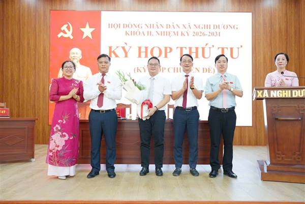 HĐND XÃ NGHI DƯƠNG TỔ CHỨC KỲ HỌP THỨ 4 (KỲ HỌP CHUYÊN ĐỀ) KHÓA II, NHIỆM KỲ 2026 - 2031 THỰC HIỆN CÔNG TÁC NHÂN SỰ
