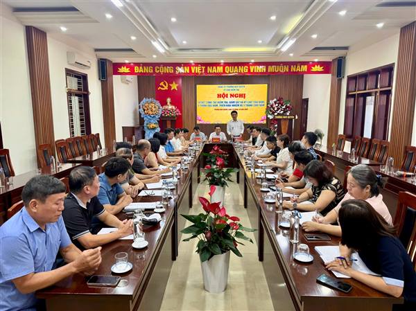 ĐẢNG ỦY PHƯỜNG NGÔ QUYỀN TỔ CHỨC HỘI NGHỊ SƠ KẾT CÔNG TÁC KIỂM TRA, GIÁM SÁT VÀ KỶ LUẬT CỦA ĐẢNG 9 THÁNG ĐẦU NĂM, TRIỂN KHAI NHIỆM VỤ 3 THÁNG CUỐI NĂM 2025 VÀ KỶ NIỆM 77 NĂM NGÀY TRUYỀN THỐNG NGÀNH KIỂM TRA ĐẢNG (16/10/1948 – 16/10/2025)