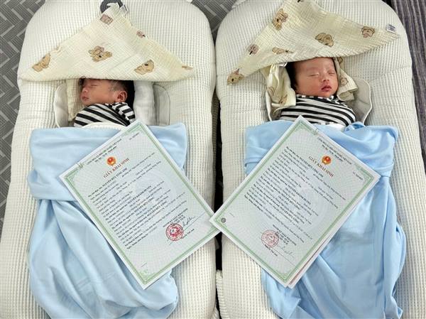 CÔNG DÂN CẢM ƠN UBND PHƯỜNG VÀ CÁN BỘ, CÔNG CHỨC PHƯỜNG