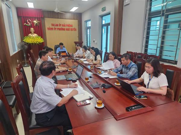 BAN KINH TẾ - NGÂN SÁCH HĐND PHƯỜNG NGÔ QUYỀN TỔ CHỨC HỘI NGHỊ THẨM TRA HỒ SƠ CHUẨN BỊ KỲ HỌP THỨ 2 (KỲ HỌP CHUYÊN ĐỀ) HĐND PHƯỜNG KHÓA II, NHIỆM KỲ 2026 – 2031

