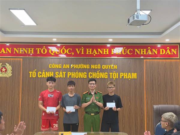 Công an Phường Ngô Quyền tổ chức sinh hoạt, tuyên truyền pháp luật
