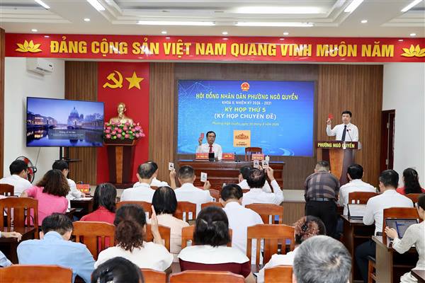 Kỳ họp thứ 5 HĐND phường Ngô Quyền thông qua nhiều nội dung quan trọng về tổ chức bộ máy và ngân sách