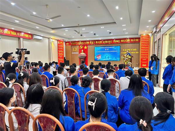 🚀 THANH NIÊN PHƯỜNG NGÔ QUYỀN XUNG KÍCH - MÙA HÈ SỐ CÙNG VNeID 📱🌐