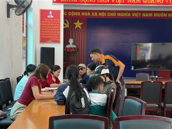 PHƯỜNG NGUYỄN ĐẠI NĂNG TĂNG CƯỜNG TRIỂN KHAI CÀI ĐẶT, TÍCH HỢP GIẤY TỜ TRÊN ỨNG DỤNG VNEID
