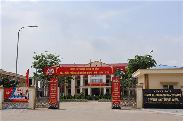 PHƯỜNG NGUYỄN ĐẠI NĂNG TRANG TRÍ CỜ HOA TƯNG BỪNG CHÀO MỪNG CÁC NGÀY LỄ LỚN VÀ LỄ HỘI HOA PHƯỢNG ĐỎ HẢI PHÒNG 2026