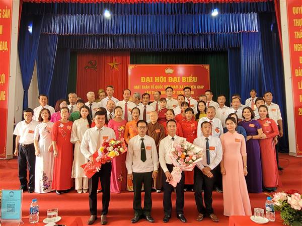 MTTQ xã Nguyên Giáp đoàn kết đổi mới.