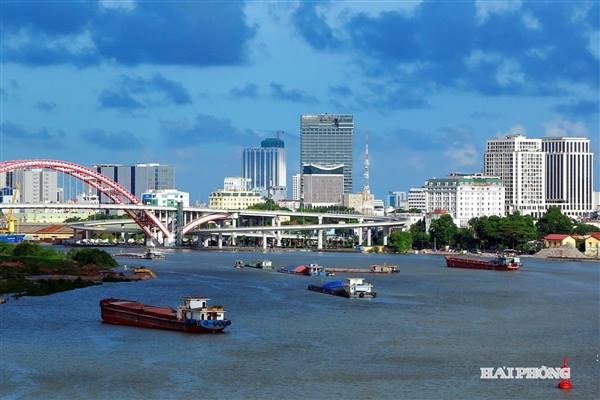 Hải Phòng : Thành phố Anh hùng rực sáng tương lai