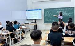 UBND xã Nguyên Giáp hướng dẫn thực hiện quy định về hoạt động dạy thêm, học thêm trên địa bàn.