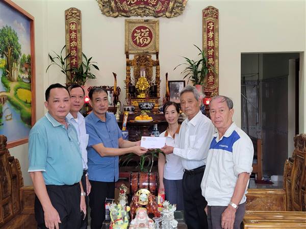 Hội nông dân xã Nguyên Giáp: Nhiều hoạt động chào mừng Ngày thành lập Hội Nông dân Việt Nam 14-10. 