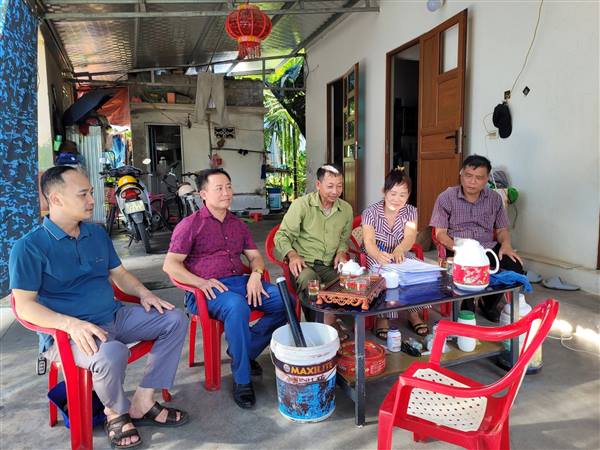 Người dân Nguyên Giáp đồng thuận với chủ trương sắp xếp thôn trên địa bàn.