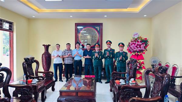 Lễ tuyên thệ chiến sĩ mới tại Lữ đoàn 203, Trung đoàn 12 (tỉnh Bắc Ninh).
