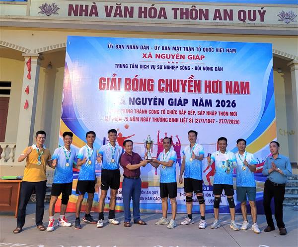 XÃ NGUYÊN GIÁP: TỔ CHỨC GIẢI BÓNG CHUYỀN HƠI NAM HƯỚNG TỚI KỶ NIỆM 79 NĂM NGÀY THƯƠNG BINH - LIỆT SĨ.