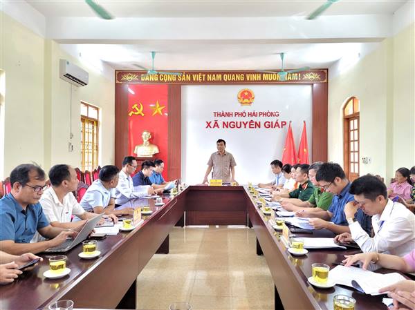 UBND xã họp phiên thường kỳ tháng 7/2026.