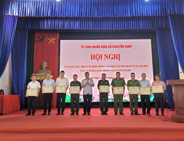 Xã Nguyên Giáp tổng kết thi hành các luật về quốc phòng, dân quân tự vệ và giáo dục quốc phòng, an ninh