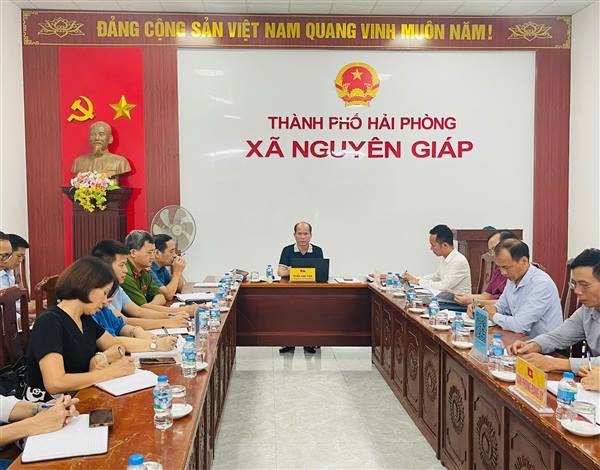 Hội nghị Ban Chấp hành Đảng bộ xã Nguyên Giáp lần thứ 6 thống nhất phương án sắp xếp các cơ sở giáo dục.