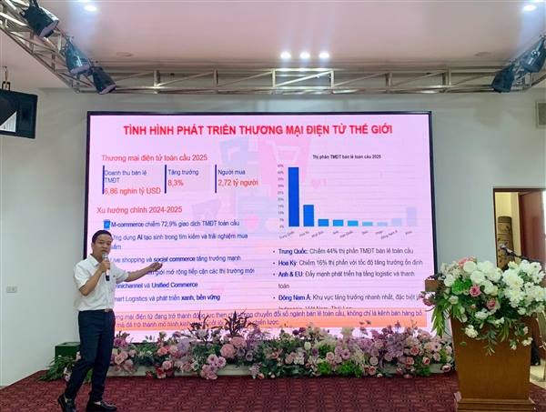Sở Công Thương tập huấn ứng dụng thương mại điện tử và trí tuệ nhân tạo, nâng cao năng lực chuyển đổi số cho doanh nghiệp và các tổ chức trên địa bàn thành phố
