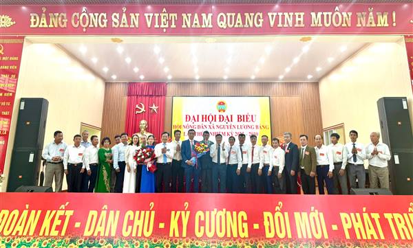 ĐẠI HỘI ĐẠI BIỂU HỘI NÔNG DÂN XÃ NGUYỄN LƯƠNG BẰNG LẦN THỨ I, NHIỆM KỲ 2025 - 2030 ĐÃ THÀNH CÔNG TỐT ĐẸP