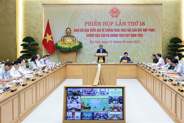 Thủ tướng: Kiên quyết tuyên chiến với khai thác IUU