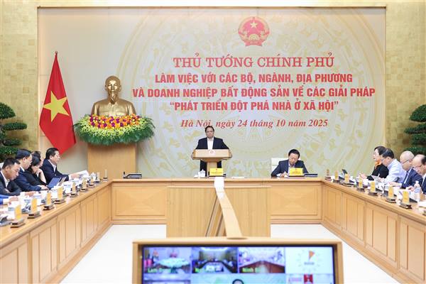 Sớm có hệ thống dữ liệu chung để người dân đăng ký mua nhà ở xã hội "online"