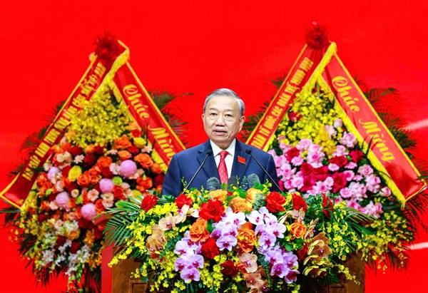 Tổng Bí thư Tô Lâm nhấn mạnh 3 yêu cầu và 5 định hướng công tác trọng tâm với Đảng bộ Chính phủ