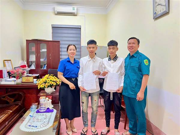 XÃ NGUYỄN LƯƠNG BẰNG CÓ 09 THANH NIÊN VIẾT ĐƠN TÌNH NGUYỆN NHẬP NGŨ