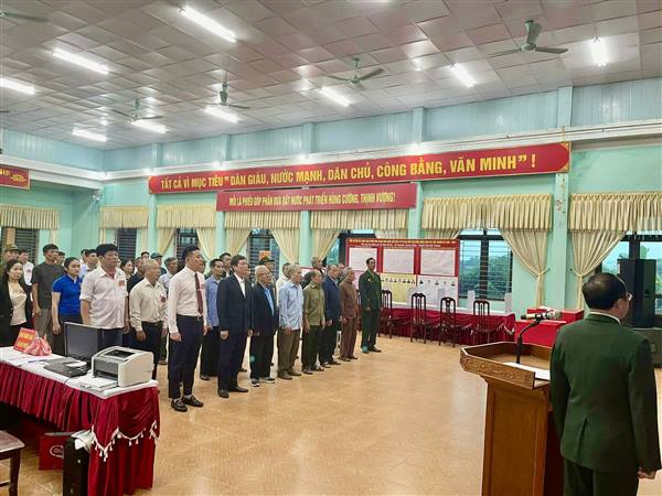 THÀNH CÔNG CỦA CUỘC BẦU CỬ ĐẠI BIỂU HĐND XÃ NGUYỄN LƯƠNG BẰNG KHÓA II - KHẲNG ĐỊNH Ý CHÍ, NIỀM TIN VÀ SỨC MẠNH ĐẠI ĐOÀN KẾT TOÀN DÂN

