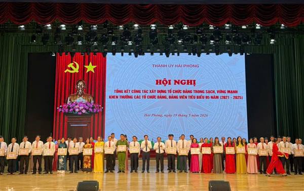 LAN TỎA TẤM GƯƠNG ĐẢNG VIÊN TIÊU BIỂU – NIỀM TỰ HÀO CỦA ĐẢNG BỘ VÀ NHÂN DÂN XÃ NGUYỄN LƯƠNG BẰNG