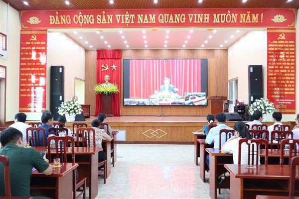 XÃ NGUYỄN LƯƠNG BẰNG THAM GIA LỚP BỒI DƯỠNG NÂNG CAO NĂNG LỰC, XỬ LÝ TÌNH HUỐNG THỰC TIỄN CHO ĐỘI NGŨ CÁN BỘ CƠ SỞ