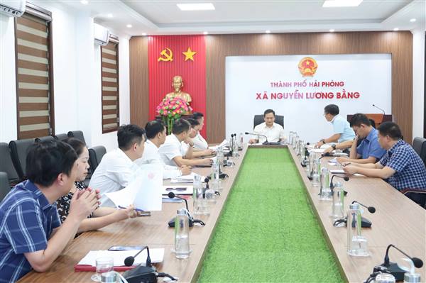 SỞ XÂY DỰNG THÀNH PHỐ HẢI PHÒNG LÀM VIỆC VỚI UBND XÃ NGUYỄN LƯƠNG BẰNG VỀ CHỦ TRƯƠNG ĐẦU TƯ XÂY DỰNG TRƯỜNG THCS THANH TÙNG TẠI VỊ TRÍ MỚI